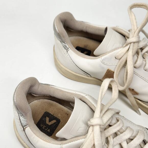 VEJA V-10 Chromefree Leather Extra White Low Top Womens Sneakers Size US 9 - Picture 6 of 8